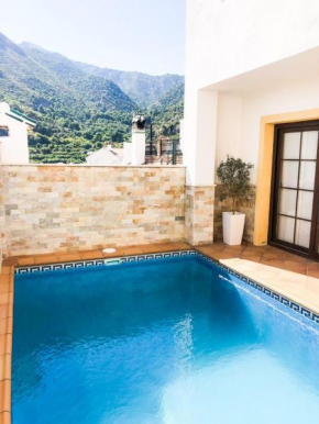 CASA MAR Y MONTE